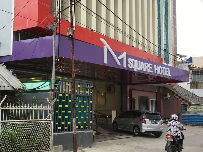 Msquare Hotel, 1. D’Paragon Dwikora, 2. Hotel Graha Bukit, 3. D’Paragon Trikora, 4. Zuri Express, 5. Red Planet, 6. Hotel Anugerah, 7. Kost Keluarga, 8. Kost Zafira 1, 9. Kost Nusantara, 10. Wisma ATIPA, 11. RedDoorz Plus near Palembang Indah Mall, 12. Losmen Ibu Hj. Tarjo, 13. RedDoorz Plus near Palembang Square Mall, 14. Sriwijaya Premier, 15. Losmen Al-Mukkaromah, 16. Hotel Tiara, 17. Best Skip Hotel, 18. Hotel Classie, 19. HOTEL PARADIS, 20. Hotel Sandjaja, 21. Hotel Belvena Mangkunegara, 22. Msquare Hotel