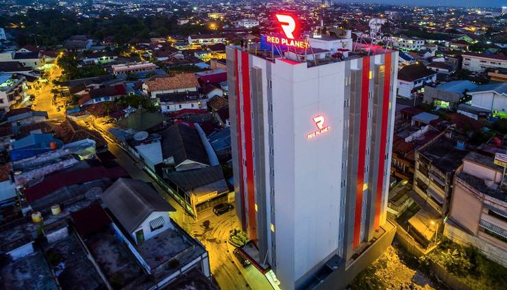 Red Planet, 1. D’Paragon Dwikora, 2. Hotel Graha Bukit, 3. D’Paragon Trikora, 4. Zuri Express, 5. Red Planet, 6. Hotel Anugerah, 7. Kost Keluarga, 8. Kost Zafira 1, 9. Kost Nusantara, 10. Wisma ATIPA, 11. RedDoorz Plus near Palembang Indah Mall, 12. Losmen Ibu Hj. Tarjo, 13. RedDoorz Plus near Palembang Square Mall, 14. Sriwijaya Premier, 15. Losmen Al-Mukkaromah, 16. Hotel Tiara, 17. Best Skip Hotel, 18. Hotel Classie, 19. HOTEL PARADIS, 20. Hotel Sandjaja, 21. Hotel Belvena Mangkunegara, 22. Msquare Hotel