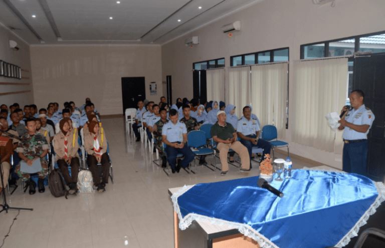 Ruang Edukasi, Sejarah Museum Geologi Bandung, Lokasi Museum Geologi Bandung, Jam Buka dan Harga Tiket Masuk Museum Geologi Bandung, Koleksi Museum Geologi Bandung, Isi di Dalam Museum Geologi Bandung, Fasilitas