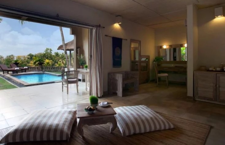 Wapa di Ume Resort & Spa dengan Private Pool, 1. Viceroy Bali, 2. Black Penny Ubud Villas, 3. Chapung Se Bali Resort & Spa, 4. Kupu Kupu Barong Villas and Tree Spa by L’OCCITANE, 5. The Royal Pita Maha, 6. Kamandalu Resort Ubud, 7. The Kayon Resort Ubud, 8. William’s Place, 9. Udhiana Resort Ubud, 10. Amora Ubud Boutique Villas, 11. Komaneka Villa Bisma Ubud, 12. Tejaprana Resort & Spa, 13. Sankara Ubud Resort, 14. Wapa di Ume Resort & Spa, 15. Anusara Luxury Villas, 16. Visesa Ubud Resort, 17. Aksari Resort, 18. Sanctoo Suites & Villas