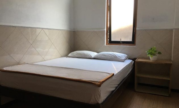 Aura Hotel via Booking, 1. Hotel Mataram 1, 2. Hotel Airy Malioboro Sosrowijayan, 3. Gloria Amanda Hotel, 4. Istana Batik Ratna Hotel, 5. Sofyan Inn Hotel Unisi Yogyakarta, 6. Hotel 1001 Malam, 7. Hotel Neo Malioboro, 8. Hotel @HOM Platinum Gowongan, 9. Sakanti Malioboro Hotel, 10. Aura Hotel, 11. RedDoorz Near Malioboro Mall, 12. The Cabin, 13. Monica Hotel, 14. Hotel Berlian, 15. Hasian, 16. POP! Hotel, 17. Violet Hotel, 18. Bladok Hotel, 19. Garden Hotel, 20. Nueve Hotel, 21. Hotel Amallia, 22. Hotel Kristina, 23. Hotel Atalie