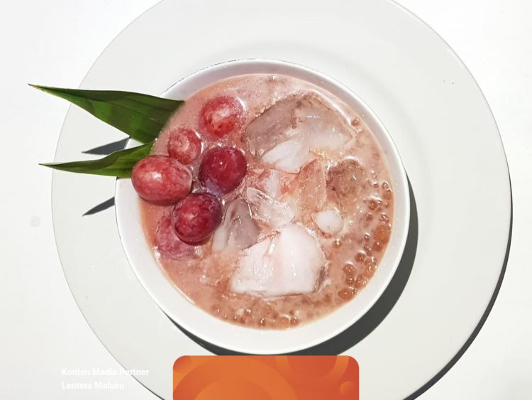 Bubur Ne via Lentera Maluku, 1. Gohu Ikan , 2. Ikan Kuah Pala Banda , 3. Ikan Komu Asar , 4. Papeda Khas Maluku , 5. Nasi Jaha , 6. Sagu Woku Komo-Komo , 7. Sambal Colo-colo , 8. Bubur Sagu Ubi , 9. Nasi Lapola , 10. Kohu-Kohu , 11. Gatang Kenari, 12. Kasbi Komplet, 13. Acar Kuning, 14. Kue Asida, 15. Kue Bagea, 16. Halua Kenari, 17. Lapis Palaro, 18. Sagu Lempeng, 19. Bubur Ne, 20. Sagu Gula, 21. Kopi Sibu-Sibu