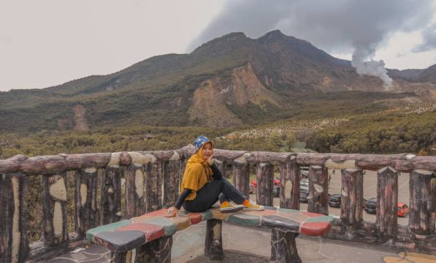 Gunung Papandayan via IG @lintaaanng, 1. Gunung Salak, 2. Gunung Papandayan, 3. Gunung Gede, 4. Gunung Pangrango, 5. Gunung Ciremai, 6. Gunung Guntur, 7. Gunung Malabar, 8. Gunung Cikuray, 9. Gunung Patuha, 10. Gunung Burangrang, 11. Gunung Galunggung, 12. Gunung Puntang – Gunung Terindah di Jawa Barat