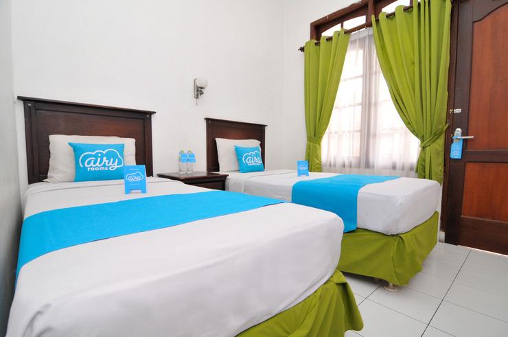 Hotel Airy Malioboro Sosrowijayan via Pegipegi, 1. Hotel Mataram 1, 2. Hotel Airy Malioboro Sosrowijayan, 3. Gloria Amanda Hotel, 4. Istana Batik Ratna Hotel, 5. Sofyan Inn Hotel Unisi Yogyakarta, 6. Hotel 1001 Malam, 7. Hotel Neo Malioboro, 8. Hotel @HOM Platinum Gowongan, 9. Sakanti Malioboro Hotel, 10. Aura Hotel, 11. RedDoorz Near Malioboro Mall, 12. The Cabin, 13. Monica Hotel, 14. Hotel Berlian, 15. Hasian, 16. POP! Hotel, 17. Violet Hotel, 18. Bladok Hotel, 19. Garden Hotel, 20. Nueve Hotel, 21. Hotel Amallia, 22. Hotel Kristina, 23. Hotel Atalie