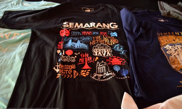 Kaos Costa Brava Van Java, 1. Lumpia Khas Semarang , 2. Tahu Bakso Bu Pudji , 3. Bandeng Du’nak Semarang , 4. Wingko Babat, 5. Roti Ganjel Rel , 6. Mochi/Moaci Gemini Semarang , 7. Lontong Spekkoek Waiki , 8. Tumpi Semarang , 9. Kue Sarang Madu , 10. Roti Brilliant Khas Semarang , 11. Brownies Opium , 12. Torakur Semarang , 13. Kaos Costa Brava Van Java , 14. Batik Semarangan