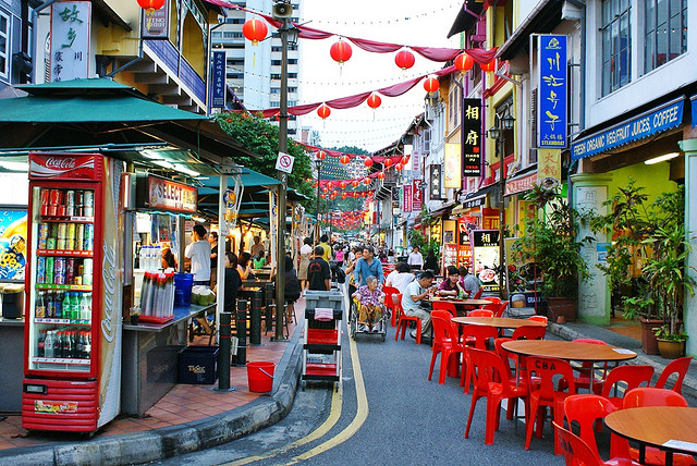 Kreta Ayer Wet, 1. Borough, Inggris, 2. Pasar Gede Solo, Indonesia, 3. Guadalajara, Meksiko, 4. Istanbul, Turki, 5. Jaipur, India, 6. Kairo, Mesir, 7. Kowloon, Hong Kong, 8. Kreta Ayer Wet, Singapura, 9. La Boqueria, Jerman, 10. Lancaster Pennsylvania, Amerika Serikat, 11. Or Tor Kor, Thailand, 12. Marche Bastille, Paris, 13. Provencal, Paris, 14. St. Lawrence Toronto, Kanada, 15. Tsukiji, Jepang, 16. Union Square, New York