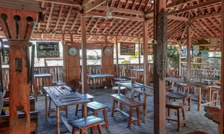 Limasan Cafe Karawang via Google Maps @Limasan Cafe