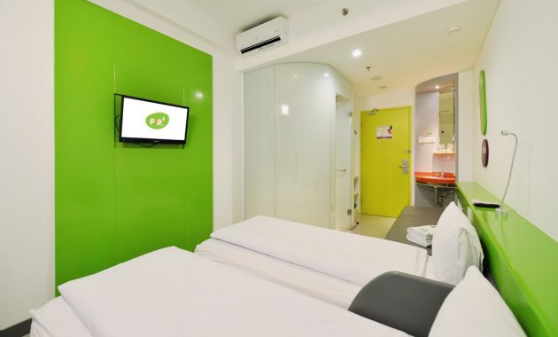 POP! Hotel via Booking, 1. Hotel Mataram 1, 2. Hotel Airy Malioboro Sosrowijayan, 3. Gloria Amanda Hotel, 4. Istana Batik Ratna Hotel, 5. Sofyan Inn Hotel Unisi Yogyakarta, 6. Hotel 1001 Malam, 7. Hotel Neo Malioboro, 8. Hotel @HOM Platinum Gowongan, 9. Sakanti Malioboro Hotel, 10. Aura Hotel, 11. RedDoorz Near Malioboro Mall, 12. The Cabin, 13. Monica Hotel, 14. Hotel Berlian, 15. Hasian, 16. POP! Hotel, 17. Violet Hotel, 18. Bladok Hotel, 19. Garden Hotel, 20. Nueve Hotel, 21. Hotel Amallia, 22. Hotel Kristina, 23. Hotel Atalie