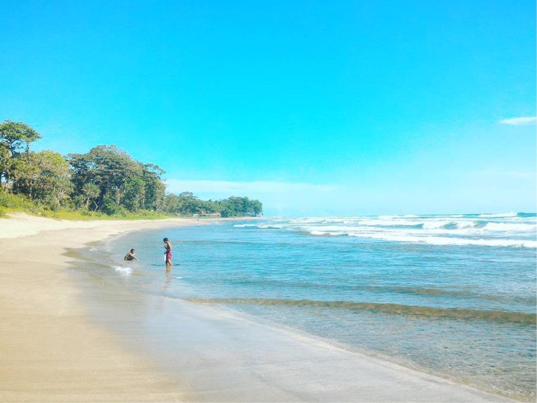 Pantai Sindangkerta via Ainonholidays, 1. Pantai Pananjung, 2. Pantai Lembah Putri, 3. Pantai Pangandaran, 4. Pantai Karang Nini, 5. Pantai Batu Hiu, 6. Pantai Karapyak, 7. Pantai Cijayana, 8. Pantai Citepus, 9. Pantai Sayangheulang, 10. Pantai Tirtamaya, 11. Pantai Santolo, 12. Pantai Pelabuhan Ratu, 13. Pantai Pondok Bali, 14. Pantai Ujung Genteng, 15. Pantai Cicalobak, 16. Pantai Pasir Putih, 17. Pantai Cirewang, 18. Pantai Patimban, 19. Pantai Karang Hawu, 20. Pantai Rancabuaya, 21. Pantai Batukaras, 22. Pantai Cijeruk, 23. Pantai Madasari, 24. Pantai Karang Tawulan, 25. Pantai Sindangkerta