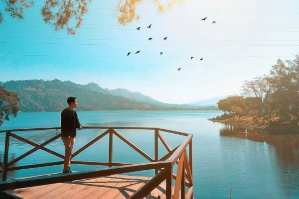 via www.instagram.com @af_andhi46, Informasi Umum, Alamat dan Akses Menuju Lokasi Waduk, Jam Operasional Waduk Selorejo, Harga Tiket Masuk Wisata Waduk Selorejo, Fasilitas yang Tersedia di Wisata Waduk Selorejo, Spot Wisata di Waduk Selorejo, Aktivitas Seru di Waduk Selorejo