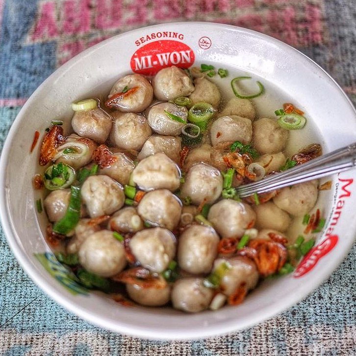 Bakso Kerikil Pak Bowo via IG @kulineryogya, 1. Bakso Arema, 2. Bakso Bethesda 74, 3. Bakso Jawi Bu Miyar, 4. Bakso Klenger Ratu Sari (5 kg), 5. Bakso Kuning Gading (Tutup Permanen), 6. Bakso Lombok Uleg Pak Di, 7. Bakso Pak Jam, 8. Bakso Paru Pak Kintel, 9. Bakso Tengkleng Mas Bambang, 10. Bakso Urat & Soto Cak Eka, 11. Bakso Demit, 12. Bakso Pak Tris, 13. Bakso Pak Narto, 14. Bakso Arema Soringin, 15. Bakso Oyo, 16. Bakso Kharisma Jaya, 17. Baso Aci Ena, 18. Bakso BM, 19. Bakso Tikungan, 20. Bakso Mblenger, 21. Bakso Paru Pak Kumpeno, 22. Bakso Kerikil Pak Bowo, 23. Bakso Budiman, 24. Bakso Cuangki Akang Bandung, 25. Bakso Sumsum Seneng, 26. Bakso Cendol, 27. Bakso Merapi, 28. Bakso Pak Eko, 29. Bakso Kerikil Pak Supri, 30. Bakso Tumpeng