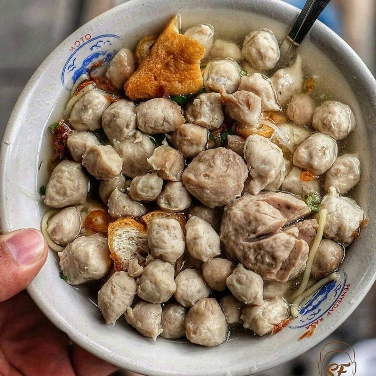 Bakso Kerikil Pak Supri, 1. Bakso Arema, 2. Bakso Bethesda 74, 3. Bakso Jawi Bu Miyar, 4. Bakso Klenger Ratu Sari (5 kg), 5. Bakso Kuning Gading (Tutup Permanen), 6. Bakso Lombok Uleg Pak Di, 7. Bakso Pak Jam, 8. Bakso Paru Pak Kintel, 9. Bakso Tengkleng Mas Bambang, 10. Bakso Urat & Soto Cak Eka, 11. Bakso Demit, 12. Bakso Pak Tris, 13. Bakso Pak Narto, 14. Bakso Arema Soringin, 15. Bakso Oyo, 16. Bakso Kharisma Jaya, 17. Baso Aci Ena, 18. Bakso BM, 19. Bakso Tikungan, 20. Bakso Mblenger, 21. Bakso Paru Pak Kumpeno, 22. Bakso Kerikil Pak Bowo, 23. Bakso Budiman, 24. Bakso Cuangki Akang Bandung, 25. Bakso Sumsum Seneng, 26. Bakso Cendol, 27. Bakso Merapi, 28. Bakso Pak Eko, 29. Bakso Kerikil Pak Supri, 30. Bakso Tumpeng