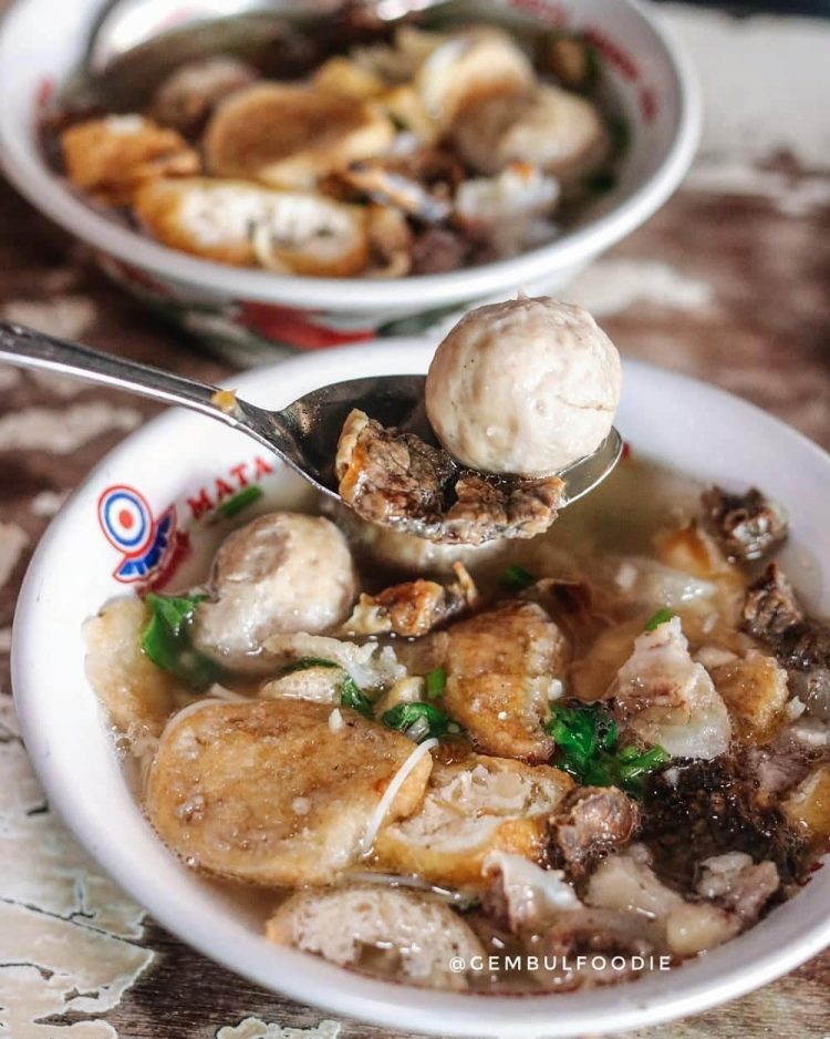 Bakso Paru Pak Kintel via IG @gembulfoodie, 1. Bakso Arema, 2. Bakso Bethesda 74, 3. Bakso Jawi Bu Miyar, 4. Bakso Klenger Ratu Sari (5 kg), 5. Bakso Kuning Gading (Tutup Permanen), 6. Bakso Lombok Uleg Pak Di, 7. Bakso Pak Jam, 8. Bakso Paru Pak Kintel, 9. Bakso Tengkleng Mas Bambang, 10. Bakso Urat & Soto Cak Eka, 11. Bakso Demit, 12. Bakso Pak Tris, 13. Bakso Pak Narto, 14. Bakso Arema Soringin, 15. Bakso Oyo, 16. Bakso Kharisma Jaya, 17. Baso Aci Ena, 18. Bakso BM, 19. Bakso Tikungan, 20. Bakso Mblenger, 21. Bakso Paru Pak Kumpeno, 22. Bakso Kerikil Pak Bowo, 23. Bakso Budiman, 24. Bakso Cuangki Akang Bandung, 25. Bakso Sumsum Seneng, 26. Bakso Cendol, 27. Bakso Merapi, 28. Bakso Pak Eko, 29. Bakso Kerikil Pak Supri, 30. Bakso Tumpeng