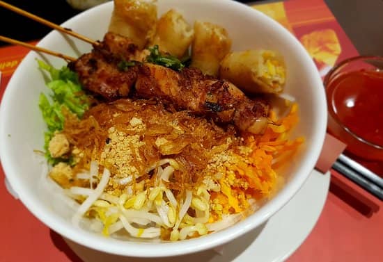 Do An Vietnamese VIA Tripadvisor, 1. Nasi Goreng Kambing Kebon Sirih, 2. RM. Ampera 2 Tak, 3. Restoran Seribu Rasa, 4. Tugu Kuntskring Palais Jakarta, 5. Plataran Menteng, 6. Melly’s Garden Pub &amp; Diner, 7. Anomali Coffee, 9. Lara Djonggrang, 10. Giyanti Coffee Roastery, 11. Bubur Cikini H. R. Suleman, 12. Midori Japanese Restaurant, 13. Mie Ayam Gondangdia, 14. Martabakku, 15. Restoran Bunga Rampai, 16. Maple And Oak, 17. The Atjeh Connection Sabang, 18. Spumante All Day Dining, 19. Nasi Uduk Gondangdia, 20. Pondok Ikan Bakar Babe H. Lili, 21. Tamnak Thai Restaurant, 22. Do An Vietnamese Restaurant @ Menteng Central, 23. Gado-gado Bon-Bin, 24. 1928 Restaurant, 25. La Vue Rooftop Bar, 26. Metropole Foodcourt, 27. 1/15 Coffee, Menteng