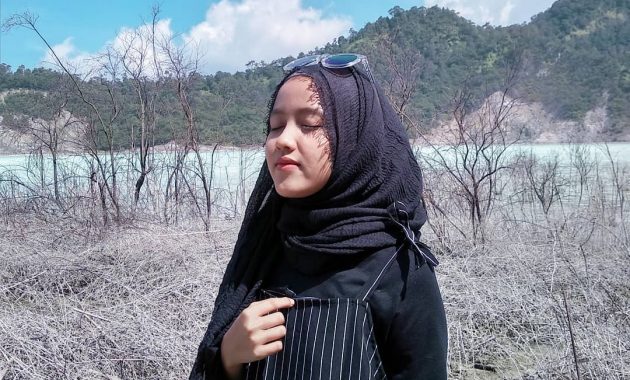 Foto Kawah Telaga Bodas Garut, Informasi Umum, Harga Tiket Masuk Menuju Wisata Talaga Bodas Garut, Jam Operasional, Lokasi Wisata Talaga Bodas Garut, Rute menuju Wisata Talaga Bodas Garut, Fasilitas Wisata, Aktivitas Seru di Telaga Bodas