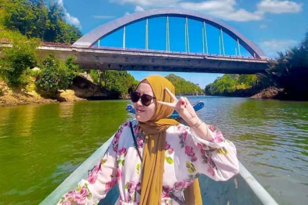 Foto via instagram.com @kelilingdunialewatrasa, Informasi Umum, Misteri Legenda, Daya Tarik, Akses Menuju Lokasi Pantai Bajul Mati, Harga Tiket Masuk Pantai Bajul Mati, Fasilitas yang tersedia di Pantai Bajul Mati, Eksplore Keindahan Pantai, Aktivitas Seru di Pantai Bajul Mati