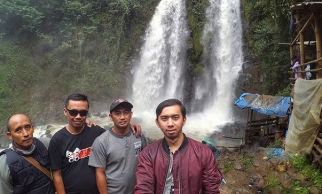 Foto via instagram.com @rahdiatna_sandi, Informasi Umum, Rute Menuju Lokasi Air Terjun, Harga Tiket Masuk, Fasilitas, Keindahan Curug Cinulang Sumedang, Daya Tarik