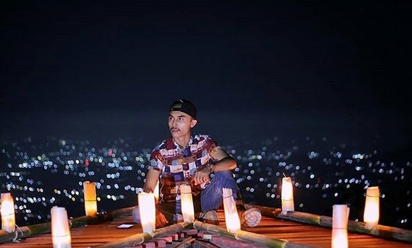 Gambar via instagram.com @PunthukMongkrong, Informasi Umum, Tiket Masuk Punthuk Mongkrong, Lokasi Punthuk Mongkrong Magelang, Rute Menuju Lokasi Wisata, Tips Berwisata