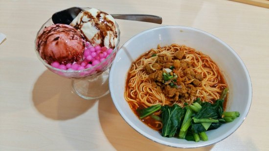 Mie Bakso Ramdhan via Tripadvisor, 1. Bakso Arief, 2. Bakso Barbel Agung Hercules, 3. Bakso Beranak Cimahi, 4. Bakso Beranak dalam Sumur, 5. Bakso Ceker Braga, 6. Bakso Cuankie Serayu, 7. Bakso Malang Enggal, 8. Bakso Rudal Anggrek, 9. Bakso Semar, 10. Mie Bakso Akung, 11. Bakso Soun, 12. Bakso Panghegar, 13. Mie Bakso Ramdhan, 14. Bakso Ja’i, 15. Bakso Boedjangan, 16. Bakso Lotus, 17. Bakso Jabrig, 18. Bakso Ikah Asgar, 19. Bakso Solo Condong Raos, 20. Bakso Istighfar Mang Dadang, 21. Bakso Kadeudeuh