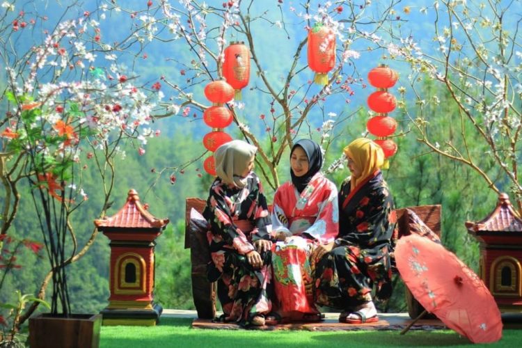 Objek Taman Wisata Geni Langit, Informasi Umum, Lokasi Taman Wisata Genilangit, Harga Tiket Masuk Wisata Genilangit, Jam Operasional, Fasilitas Taman Wisata Genilangit, Daya Tarik Taman Wisata Geni Langit