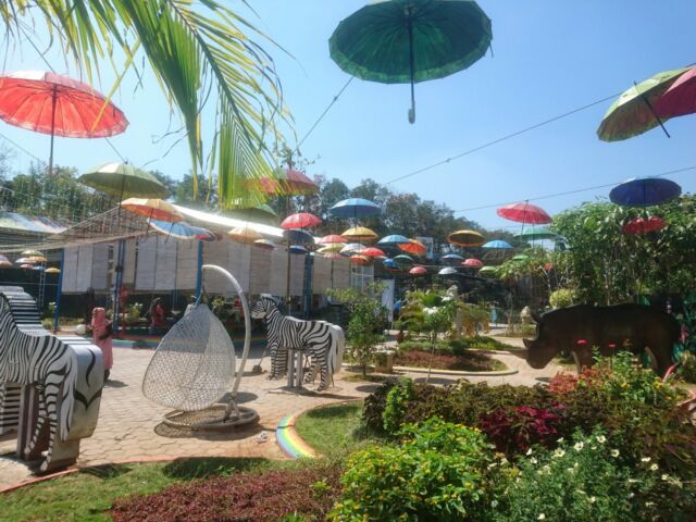 Objek Wisata Keluarga Watu Gajah Park Foto Gmap @Eko Endarmoko, Informasi Umum, Sekapur Sirih, Rute Menuju Watu Gajah Park Semarang, Harga Tiket Masuk Watu Gajah Park Semarang, Fasilitas Objek Wisata Watu Gajah, Wahana Seru di Taman Wisata Watu Gajah, Galeri Foto