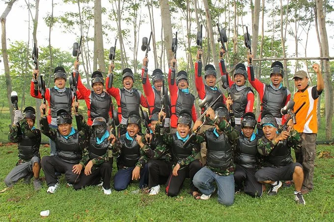 Paintball di Coban Rondo, Informasi Umum, Lokasi dan Rute menuju Coban Rondo, Sejarah Air Terjun Coban Rondo, Wahana dan Fasilitas Air Terjun Coban Rondo, Harga Tiket Masuk Coban Rondo