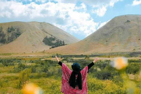 Pesona Indahnya Bikin Melongo via Instagram.com @utamiipuri, Informasi Umum, Rute dan Lokasi Kawah Wurung Bondowoso, Harga Tiket Masuk Kawah Wurung Bondowoso, Jam Operasional, Fasilitas yang Tersedia, Kegiatan Seru di Kawah Wurung