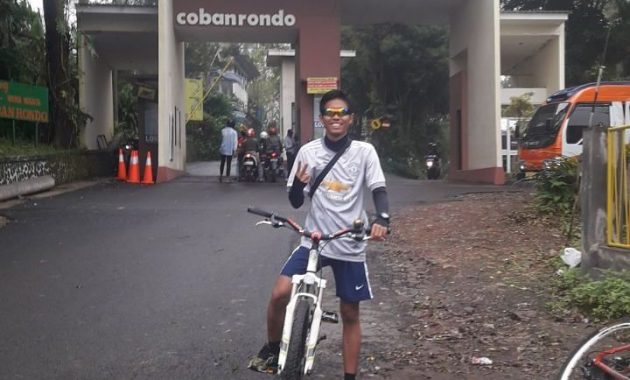Pintu Gerbang via Instagram.com @dwiarmanp, Informasi Umum, Lokasi dan Rute menuju Coban Rondo, Sejarah Air Terjun Coban Rondo, Wahana dan Fasilitas Air Terjun Coban Rondo, Harga Tiket Masuk Coban Rondo