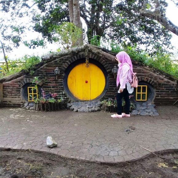 Wisata Rabbit Park blitar, Informasi Umum, Lokasi Wisata Rabbit Park Blitar, Rute Wisata Rabbit Park Blitar, Harga Tiket Masuk Wisata Rabbit Park, Daya Tarik