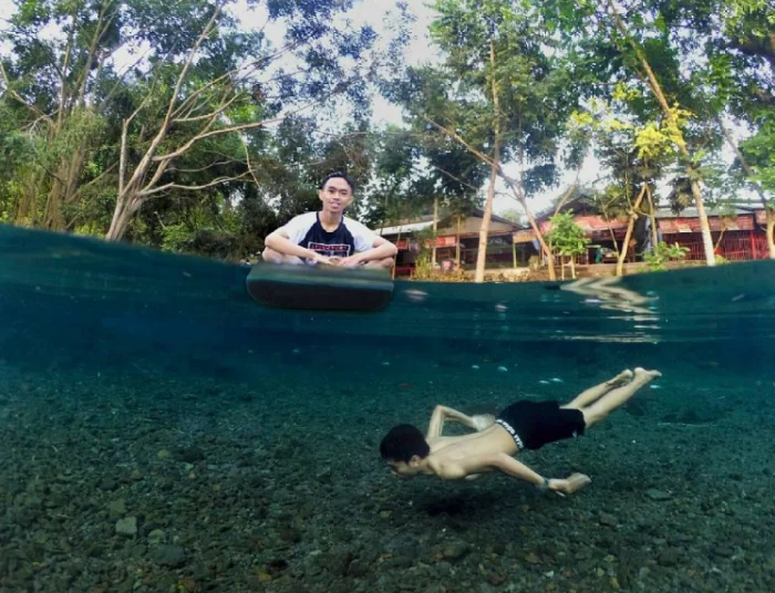 Snorkelling, Informasi Umum, Asal-usul Sumber Maron dan Mata airnya yang jernih, Lokasi dan Rute Menuju Sumber Maron, Harga Tiket Wisata Sumber Maron, Jam Operasional, Fasilitas di Sumber Maron, Aktivitas Seru di Sumber Maron, Objek Wisata di Dekat Sumber Maron