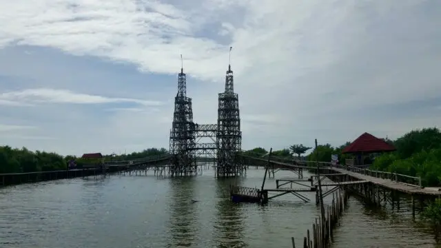 Spot Instagramable Jembatan Kembar Favorit Wisata via Google Maps @Lody Sanjaya, Informasi Umum, Lokasi Wisata Jembatan Api-Api Kulon Progo, Rute Menuju Wisata Jembatan Api-Api Kulon Progo, Fasilitas Pendukung, Wahana Seru, Aktivitas Seru, Galeri Foto