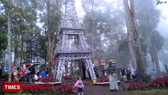 Wisata Genilangit via Ttimes Indonesia, Informasi Umum, Lokasi Taman Wisata Genilangit, Harga Tiket Masuk Wisata Genilangit, Jam Operasional, Fasilitas Taman Wisata Genilangit, Daya Tarik Taman Wisata Geni Langit
