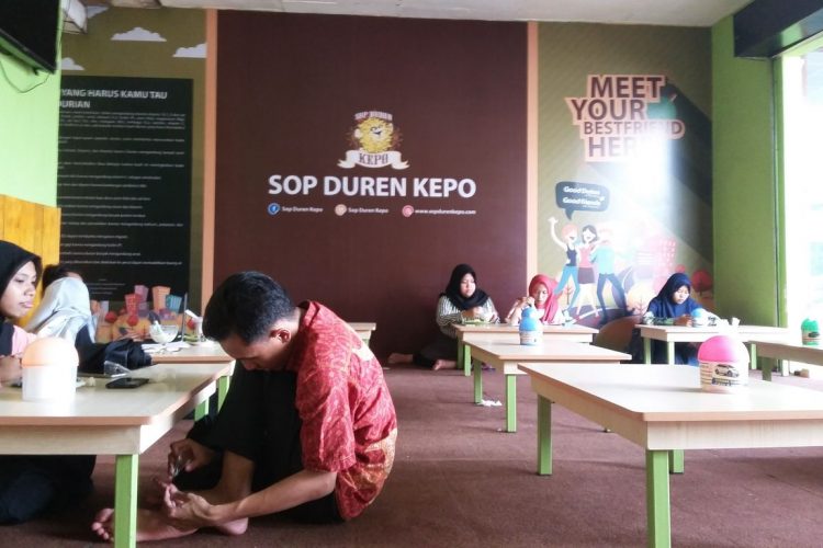 Es Duren Kepo, 1. Taman Santap Rumah Kayu, 2. Lot 9 Cafe & Restaurant, 3. Lubana Sengkol, 4. Gubug Makan Mang Engking The Breeze BSD City, 5. Kayu-Kayu Restaurant, 6. Restaurant Ibu Hj. Kokom, 7. Broadway The Flavor Bliss Alam Sutera, 8. KAWASAN KULINER LAKSA KHAS TANGERANG, 9. Rumah Makan Pondok Lauk, 10. Bambu Oju Seafood and Resto, 11. Remaja Kuring Resto, 12. Warung Bu Kris, 13. TELAGA SEAFOOD MODERNLAND, 14. Warung Kemuning, 15. Soto Bu Tjondro, 16. Roti Nogat, 17. SOP DUREN KEPO, 18. Omnikopi, 19. Nasi Uduk Ketupat Sayur Encim Sukaria, 20. Raja Kepiting, 21. Ayam Bakar Bali Qui Ciputat, 22. Bakso Lesus 3, 23. Bale Nyoenya, 24. Vegetus Vegetarian Serpong, 25. Steak 21, 26. Warung Sate & Tongseng Pak Dadi, 27. Sate Ayam H. Ishak, 28. Haagen Dazs