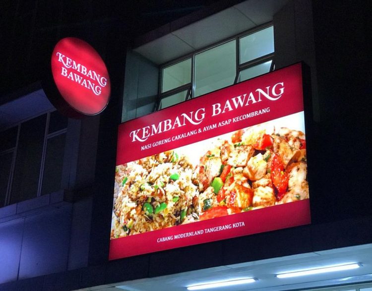 Kembang Bawang via Pergikuliner, 1. Restoran Bandar Djakarta, 2. Hachi Grill Alam Sutera, 3. Kayu Kayu Restaurant, 4. Pondok Kemangi Alam Sutera, 5. Ikan Bakar Cianjur, 6. Pulau Sentosa Seafood Market Alsut, 7. Waroeng Sunda, 8. IKEA Restaurant Alam Sutera, 9. RM Padang Indah Jaya Minang, 10. Ramen Ikkudo Ichi, 11. PHO MINH Alam sutera, 12. Sarang Oci, 13. Rumah Makan Putera Lombok, 14. Kopi Nako Alam Sutera, 15. Home Brew Coffee & Eatery, 16. Canabeans Alam Sutera, 17. Kembang Bawang, 18. BOLAN THAI KITCHEN, 19. ZENBU LIVING WORLD, 20. Coarse & Fine Coffee, 21. Magal Korean BBQ House, 22. The Harvest, 23. Kokku Ramen, 24. Pig Hunter Alam sutera, 25. Steak 21, 26. Oma Ronde, 27. Soto Betawi H. Mamat Living World, 28. Tokito Kitchen