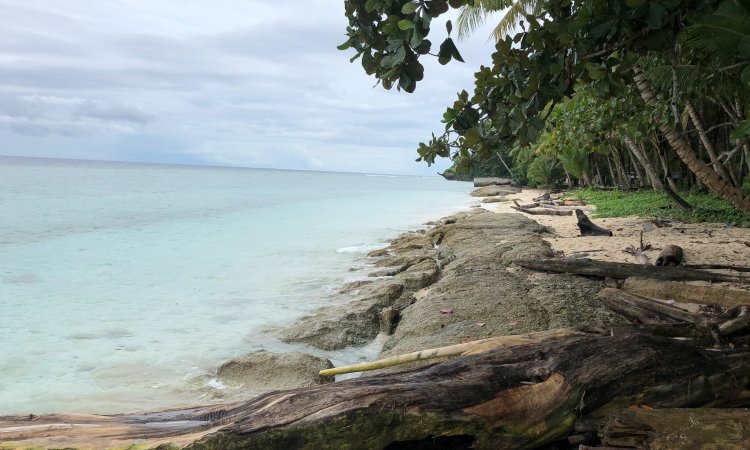 Pantai Lawena via Twitter.com @ulinyusron, 1. Pantai Natsepa, 2. Pantai Pintu Kota, 3. Pantai Ora Ambon, 4. Pantai Namalatu, 5. Pantai Pombo, 6. Pantai Liang, 7. Pantai Luari, 8. Pantai Nanseri, 9. Pantai Desa Hukurila, 10. Pantai Namasua, 11. Pantai Huluwa, 12. Pantai Allang Asaude, 13. Lubang Buaya Morella, 14. Santai Beach, 15. Pantai Lawena