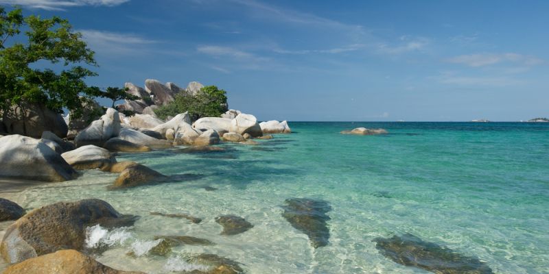 Pantai Matras, 1. Pantai Pangana, 2. Pantai Tanjung Pesona, 3. Pantai Batu Tambun, 4. Pantai Rambak, 5. Pantai Parai Tenggiri, 6. Pantai Tapak Hantu, 7. Pantai Romodong, 8. Pantai Batu Bedaun, 9. Pantai Tikus Emas, 10. Pantai Rebo, 11. Pantai Penganak, 12. Pantai Tanjung Kelayang, 13. Pantai Tanjung Tinggi, 14. Pantai Batu Kodok, 15. Pantai Tongaci, 16. Pantai Pasir Padi, 17. Pantai Penyusuk, 18. Pantai Matras