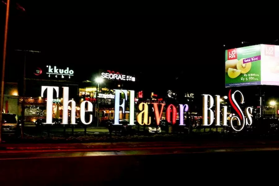 The Flavor Bliss Alam Sutera, 1. Tempat Wisata Pantai Tanjung Pasir di Tangerang, 2. Tanjung Kait di Tangerang, 3. Wisata Religi Masjid Al-Adzom di Tangerang, 4. Objek Wisata Bendungan Pintu Air Sepuluh di Tangerang, 5. Wisata Seru ke Masjid Pintu Seribu di Tangerang, 6. Destinasi Wisata Pulau Cangkir di Tangerang, 7. Objek Wisata Situ Cipondoh di Tengerang, 8. Liburan Seru ke Marcopolo Water Adventure di Tangerang, 9. Tempat Wisata Keluarga Ocean Park Water Adventure di Tangerang Selatan, 10. Objek Wisata Taman Buaya Tanjung Pasir di Tangerang, 11. Tempat Wisata Alam Hutan Kota BSD di Tangerang, 12. Tempat Wisata Keluarga Water World Citra Raya di Tangerang, 13. Destinasi Wisata Seru ke Kawasan Lippo Karawaci di Tangerang, 14. Tempat Wisata Belanja Kawasan Gading Serpong, 15. Tempat Wisata Kuliner Enak Flavor Bliss Alam Sutera di Tangerang, 16. Objek Wisata Klenteng Boen Tek Bio di Tangerang, 17. Telaga Cisoka, 18. Tebing Koja, 19. Taman Wisata Pulau Situ Gintung, 20. Taman Potret, 21. Citra Raya World of Wonders, 22. Taman Gajah Tunggal, 23. Kandank Jurank Doank, 24. Situ Cihuni, 25. Situ Bulakan, 26. Scientia Square Park, 27. Tanah Tingal, 28. Upside Down World Alam Sutera, 29. Wisata Alam Hutan Kota, 30. Garden Lantern Maze Market, 31. Pasar Lama Tangerang, 32. Taman Prestasi, 33. Taman Kunci Cikokol, 34. Phi Phi Club Greenwich Park, 35. BX Rink, 36. Branchsto Equestrian Park, 37. Benteng Heritage Museum, 38. Amsterdam Waterpark, 39. Sakura Garden AEON Mall, 40. Kampung Bekelir, 41. Taman Bambu, 42. Taman Kota 1 BSD, 43. Kelenteng Sampo Tay Jin, 44. Froggy BSD, 45. BSD Xtreme Park, 46. Fun Park WaterBoom, 47. Taman Menteng Bintaro, 48. Boen Hay Bio Temple, 49. Little Jungle Playground, 50. Klenteng Tjo Soe Kong, 51. Vihara Padumuttara, 52. Keramat Solear, 53. Cisadane, 54. Summarecon Mall Serpong, 55. Danau Tomang, 56. Fun and Fit Qbig, 57. Monumen Lengkong, 58. Flying Deck Cisadane, 59. Taman Pisang, 60. Taman Kunang-Kunang, 61. Taman Pramuka, 62. Batavia Splash Water Adventure, 63. Pulo Saiji Water Adventure