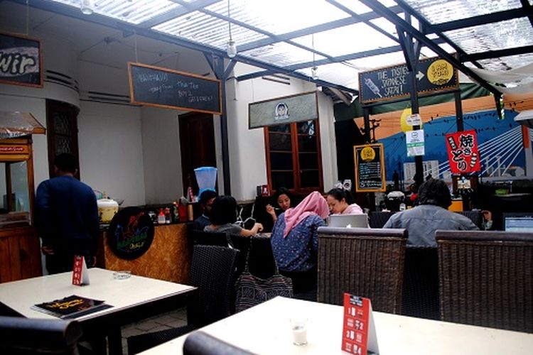 Warung Apeu