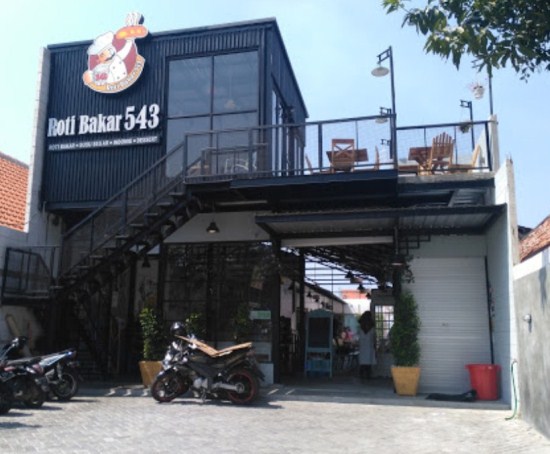 Kedai Roti Bakar 543 - Tempat Ngopi di Sidoarjo, 1. Jungkir Balik Coffee, 2. Fresh Milk Sidoarjo, 3. Rupa-Rupa Food Trip, 4. D’Payung Cafe, 5. Omah Dewe Cafe, 6. Dock To Dock, 7. Jon’s Cafe and Coffee, 8. The Little a Coffee Shop, 9. Milkmoo Sidoarjo, 10. Cafe Karepmu, 11. Kedai Roti Bakar 543, 12. Kafe Kopi Sehat, 13. Kedai Panji, 14. OMKOPI, 15. Dolomiti Coffee, 16. Cafe Eat Rock, 17. Crita Lama, 18. Kedai Ahmed, 19. Shuga Cafe, 20. Cyclo Coffee, 21. Tozca Cafe, 22. Rolag Kopi Sidoarjo, 23. Ptrus Coffee Lab & Store, 24. Cafe Teko, 25. Omah Oeti, 26. Pizzank Cafe, 27. Cafe Favourite, 28. King Cafe, 29. Cafe Laverpuol Station Wareg, 30. Bliss Cafe, 31. Green Panda Krian, 32. Cafe Saudara Sekopi 2, 33. Bonk Cafe, 34. Intano Coffee Shop & Roastery