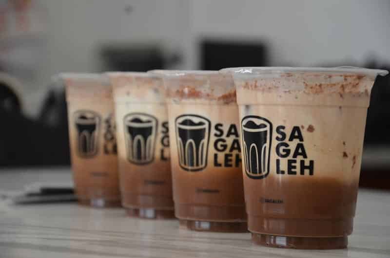 Sagaleh Coffee via jakartaglobe, 1. Filosofi Kopi, 2. Warung MJS, 3. Lucky Cat Coffee & Kitchen, 4. Anomali Coffee, 5. Mamma Rosy, 6. Walking Drums, 7. Brown Fox Waffle & Coffee, 8. Twin House Cipete, 9. REN Coffee & Eatery, 10. Dia.Lo.Gue, 11. Toodz House, 12. Warung Nagih, 13. Pison Coffee Jakarta, 14. Dua Coffee Shop, 15. Hause Rooftop, 16. First Crack Coffee, 17. 1/15 – One Fifteenth Coffee, 18. Crematology Coffee Roaster, 19. Tanamera Coffee, 20. Kopi Manyar, 21. Pochajjang Korean BBQ Gandaria, 22. Six Ounces Coffee Panglima Polim, 23. Eighty Nine Eatery, Coffee & Spirits, 24. Kopi Bajawa Flores NTT, 25. Fillmore Coffee, 26. Sagaleh Coffee, 27. Pigeonhole Coffee, 28. Kampoeng Gallery, 29. Trafique Lifestyle Hub, 30. FJ On 7, 31. BEAU Bakery, 32. Warung Pedes, 33. Lobbyn Kitchen and Bar, 34. Up All Might, 35. Pasar Santa, 36. Sophie Authentique, 37. Lukulokal, 38. Monochrome Coffee Roastery, 39. Happiness Kitchen & Coffee Plaza Blok M