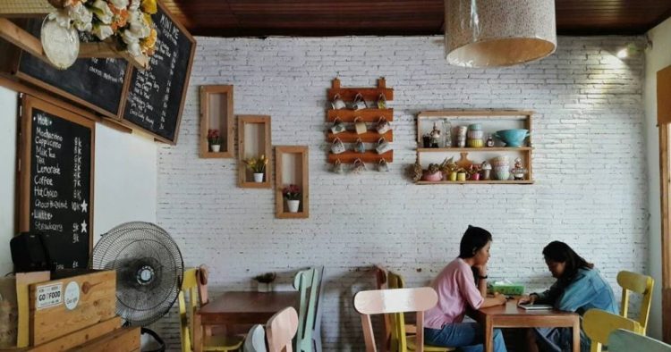 Simply Cook Cafe, Tempat Nongkrong di Solo yang Murah, Tempat Nongkrong Romantis di Solo, Tempat Nongkrong Asyik di Solo, Tempat Nongkrong Solo Malam Hari, Tempat Nongkrong Enak di Solo, Tempat Nongkrong di Solo 24 Jam, Cafe Unik Solo, Tempat Nongkrong di Solo ada WiFi