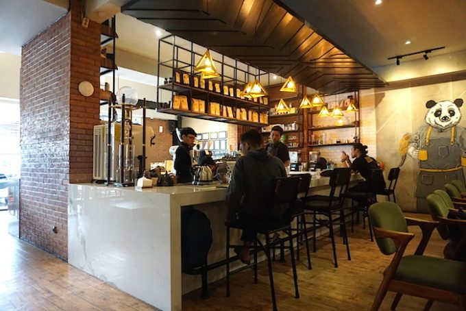 Antara Kata Coffee via Ottencoffee, 1. Pondok Kopi Umbul Sidomukti, 2. Laker’s Resto (Zonk), 3. Resto The Tavern (Non Halal), 4. KoenoKoeni Café Gallery, 5. D’Blasteran “Nostalgia Rasa”, 6. Eastmen Coffee House, 7. Kedai Amarta, 8. Lind’s Ice Cream Café & Resto, 9. Joglo Agung Resto and Gallery, 10. Strada Coffee, 11. Sakapatat Beer Garden & Resto (Non Halal), 12. The Blue Lotus Coffee House & Restaurant, 13. Converso Coffee & Eatery, 14. Anantari Coffee, 15. RV cafe 24 hours & Swingle Bar, 16. Valle Pizza E Resto, 17. The Hills Dining Restaurant, 18. Tower Cafe (Zonk), 19. Antara Kata Coffee, 20. Han’s Kopi, 21. Mr. K Café Gombel, 22. Bleu Sky Lounge, 23. Tepian Kopi, 24. Beachday, 25. HW Livehouse Semarang, 26. Layang Layang Resto & Rooftop Bar, 27. Nine Yards, 28. Cimory on The Valley, 29. Hazelnut Resto dan Coffee