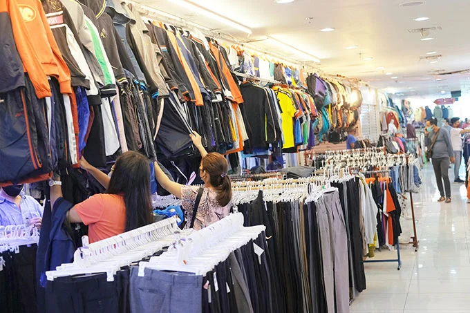 Barang Branded Murah - Oleh-oleh Khas Batam, Oleh-oleh khas Batam, Pusat Oleh Oleh Khas Batam, Toko Oleh-Oleh Khas Batam, Toko Kue di Batam, Oleh Oleh Khas Batam Online