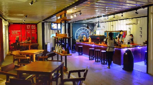Blackbone Coffee , Tempat Ngopi Murah di Semarang, Tempat Ngopi Enak di Semarang, Tempat Ngopi di Semarang 24 Jam, Cafe di Semarang yang Romantis, Restoran di Semarang, Tempat Ngopi Hits di Semarang
