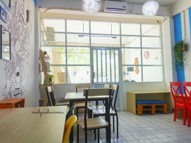 Cafe Di Atas Awan Foto by Nadyaadarinna, Tempat Makan Enak di Surabaya, Tempat Makan Berupa Cafe di Surabaya, Tempat Wisata di Surabaya , Oleh-oleh Khas Surabaya , Makanan Khas Surabaya 