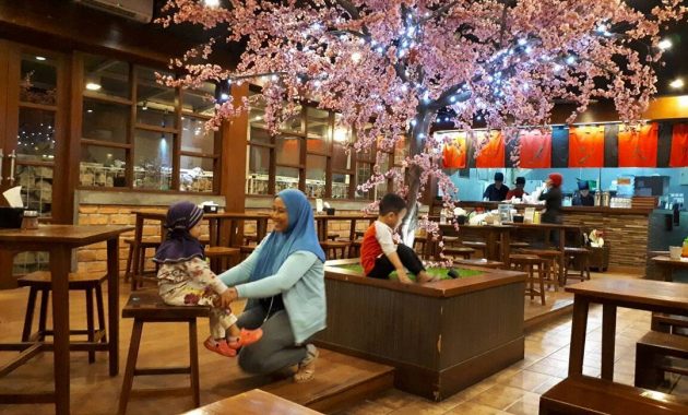 Daiji Ramen via IG @reni_hardia, 1. Cimory Riverside, 2. Momomilk Barn, 3. Lusso Cafe &amp; Resto, 4. Saung Kuring, 5. De Leuit, 6. Toge Goreng Mang Gebro, 7. Lemongrass, 8. Rumah Air Bogor, 9. Death By Chocolate Bogor (TUTUP), 10. Nicole’s Kitchen &amp; Lounge, 11. Pia Apple Pie, 12. Two Stories, 13. Warung Gumbira, 14. Bale Kabayan (TUTUP), 15. Cafe Gumati, 16. Kedai Soto Ibu Rahayu, 17. Laksa Bogor Gang Aut, 18. Bakso Kikil Pak Jaka, 19. DGlock, 20. Daily Dose Coffee &amp; Eatery, 21. Monarchy Bistro, 22. Cafe Dedaunan, 23. Kedai Kita, 24. Sop Buntut Mang UU, 25. Meranti Restaurant, 26. De Saung, 27. Daiji Ramen, 28. Cabana Café, 29. Food Gallery BTM, 30. Boogie Cafe, 31. Pondok Sate Tongseng Assalam, 32. Bakso PMI, 33. Resto Solo, 34. Warung Tam@n, 35. Mie Ayam Baso Bangka “AL”, 36. Culinaire Van Bogor, 37. Ah Poong (Pasar Apung Sentul City) Food Court, 38. Peppino House Resto, 39. Royal Bakery &amp; Café, 40. Lemon8 Cafe, 41. The Place, 42. Toastea Cafe, 43. De Salman Resto, 44. Lusso Café &amp; Resto, 45. Cyrano Café, 46. Waroenk Talubi, 47. Gurih 7 Bogor – Saung Lesehan &amp; Kuliner Sunda