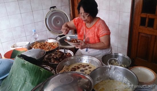 Gudeg Abimanyu via Banyumurti, 1. Eling Bening, 2. Nestcology Land of Gastronomy, 3. Rice and Shine, 4. Sop Iwak (Sowak), 5. Sate Taichan Naga, 6. Waroeng Semawis, 7. Angkringan Ampiran 3, 8. Mangut Welut Warung Bu Nasima, 9. Bebek Goreng Pak Thori, 10. Soto Bangkong, 11. TCO Resto Steak and Seafood, 12. Gulai Kepala Ikan Pak Untung, 13. Gudeg Abimanyu, 14. Pujasera Simpang Lima, 15. Toko Oen, 16. Nasi Kucing Pak Gik, 17. Pesta Keboen, 18. Gama Ikan Bakar dan Seafood, 19. Gama Candi Resto, 20. KoenoKoeni Café Gallery, 21. White Rabbit Dessert, 22. Nasi Ayam Bu Widodo, 23. Kedai Beringin, 24. Ikan Bakar Cianjur, 25. Kampoeng Menara Resto, 26. Hanamasa, 27. Social Canteen, 28. Rustico Kitchen and Bar, 29. Mie Clubbing, 30. Met Duck Brunch & Dinner, 31. Itik Emas Resto, 32. The Salt Resto and Bar, 33. Seven Bistro & Cafe, 34. Sambal Sereh, 35. Richeese Factory, 36. Food Court Java Mall, 37. Seoul Palace, 38. Menur Bistro, 39. Stove Syndicate, 40. Warung Makan Mbok Nah, 41. Sambel Angklo, 42. Grill on Resto, 43. Waroeng Kaligarong, 44. The Hills Dining Restaurant, 45. Kampung Laut, 46. Bowery & Eastman, 47. AtoZ Bar Wine & Brasserie, 48. Tandhok Ribs & Coffee, 49. Sate Sapi Pak Kempleng, 50. Carnivore Sky Bar & Grill, 51. Sky Line Lounge & Exclusive Dining