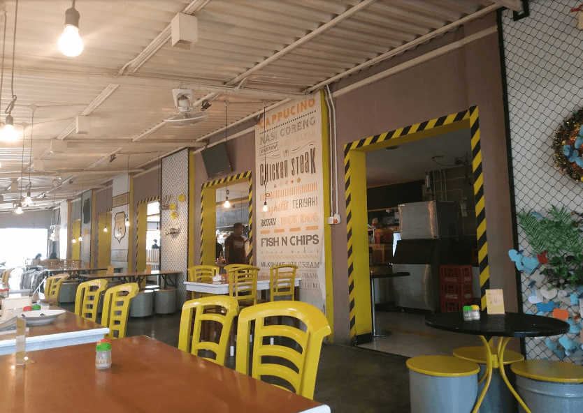 Kafe Rute 15 - tempat nongkrong di Tangerang, Tempat Nongkrong di Tangerang yang Murah, Tempat Nongkrong Malam di Tangerang, Tempat Nongkrong di Pamulang, Cafe Romantis di Tangerang, Tempat Nongkrong di Tangerang Selatan, Tempat Nongkrong di Tangerang