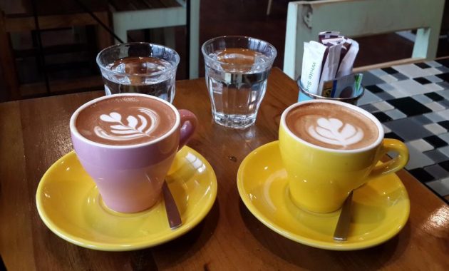 Koffie G Cafe via Traveloka, 1. Filosofi Kopi, 2. Pigeonhole Coffee, 3. Routine, 4. Brownstones, 5. Saudagar Kopi, 6. Stasiun Kopi, 7. Sebastian Coffee & Kitchen, 8. Kopi Manyar, 9. Kopi Menantu Nusantara, 10. Cangkir Kopi, 11. Semusim Coffee Garden, 12. Yamalu, 13. Kotaro, Kozi 5.0 Bintaro, 14. Koffie G Cafe, 15. Kedai Kopi Kulo & Chello