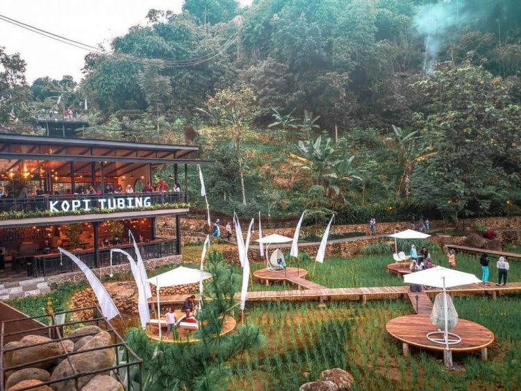 Kopi Tubing - Tempat Ngopi di Bogor, Tempat Ngopi Enak di Bogor, Tempat Ngopi Murah di Bogor, Tempat Ngopi Unik di Bogor, Tempat Ngopi Favorit di Daerah Bogor, Tempat Ngopi 24 Jam di Bogor